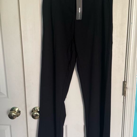 Fashion Nova Pants - Fashion nova dress pants (size large)